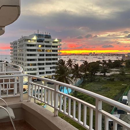 Simpson Bay Suites Buitenkant foto