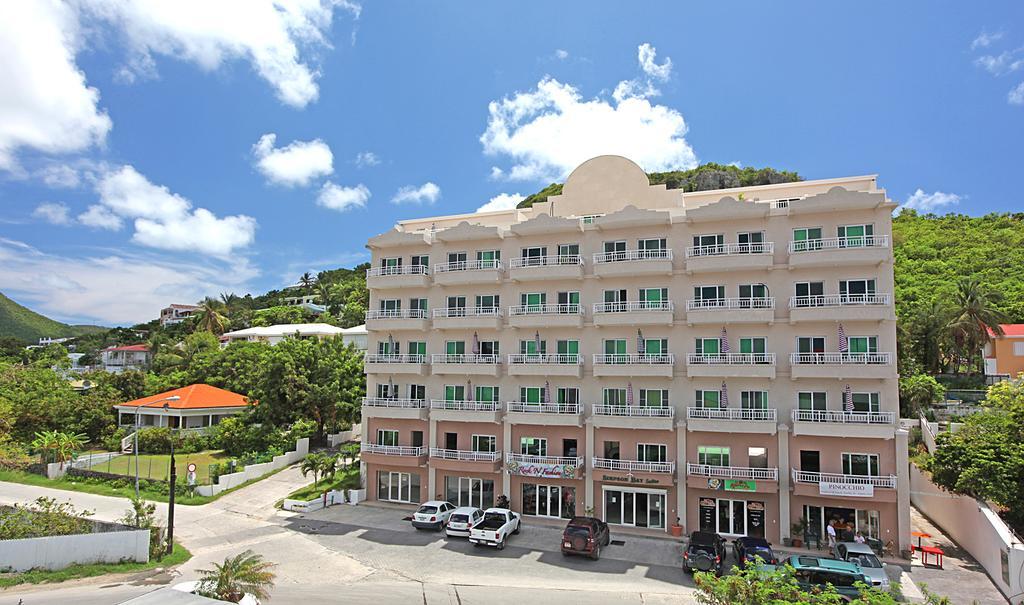 Simpson Bay Suites Buitenkant foto