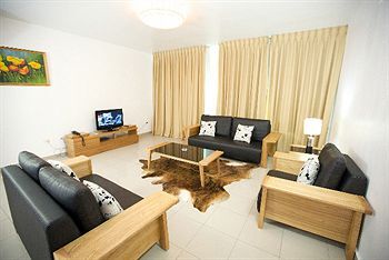 Simpson Bay Suites Buitenkant foto